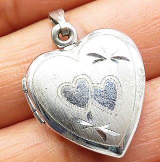 925 Sterling Silver - Vintage Love Heart Picture Locket Pendant - P5235