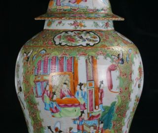 V - LARGE Antique Chinese Famille Rose Porcelain Temple Vase and Cover c1860 QING 3