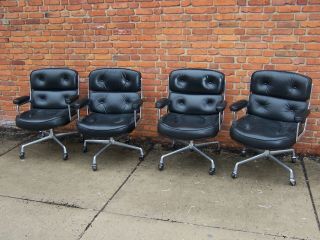 Set (4) Vintage Black Leather Eames Herman Miller Time Life Executive Chairs