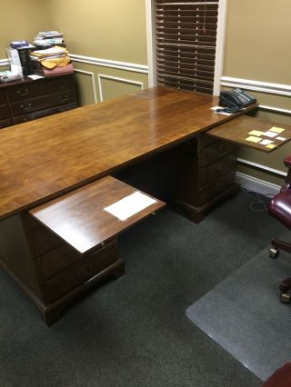 Baker Collector ' s Edition Executive Desk 6