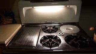 Antique 1953 White Chambers Gas Stove With Grill/broiler/slow Cooker Compartment