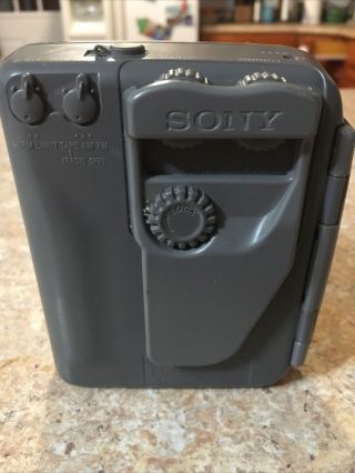 Sony Sports Walkman Cassette Player & AM/FM Radio (Vintage) & Two Blank Tapes 3
