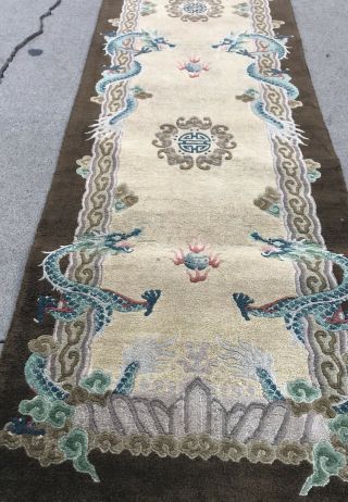 AN AWESOME DRAGON DESIGN,  SILK CHINESE RUNNER 4