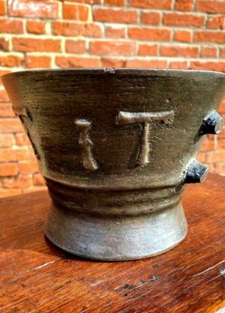 Late 16th Century English Antique Leaded Bronze Mortar by Robert Orrell of Wigan 3