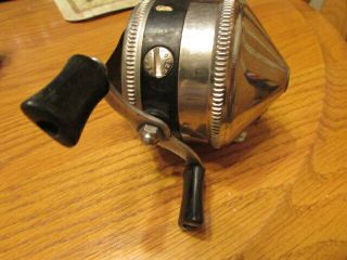Zebco 33 Push Button Casting Fishing Reel 33 On Front Cover 2