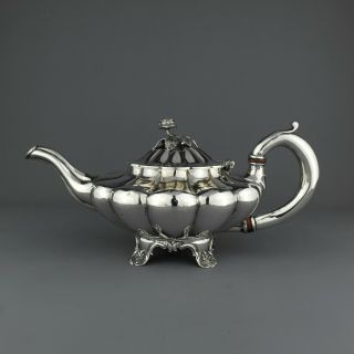 Ornate Antique Georgian Solid Sterling Silver Teapot.  Robert Hennell London 1832