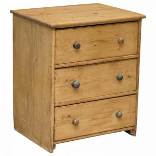 Deep Victorian Pine Chest Of Drawers Large Sized Good Top Area For Display Or Tv