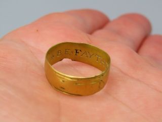 16th Century Gold Posy Ring.  001326