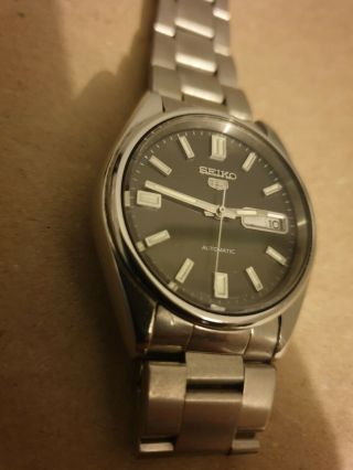Seiko 5 Automatic Black Silver Dial Stainless Steel Men’s Watch