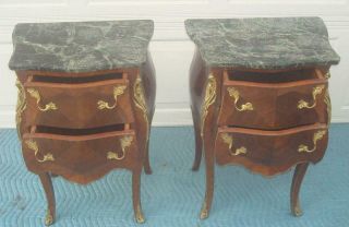 PAIR FRENCH LOUIS XV STYLE MARBLE TOPS SIDE TABLES / NIGHT STANDS ACCENT MOUNTS 2