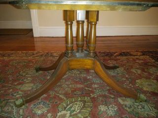 Beacon Hill Mahogany Dining Table with two extension leaves 5