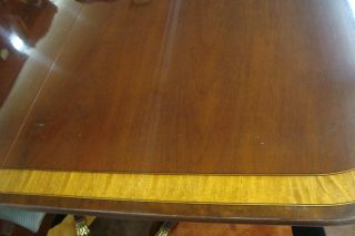 61490 ETHAN ALLEN Dining Table w/ 2 leafs,  Table Pads QUALITY 5