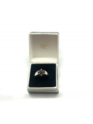 A Lovely Vintage 925 Sterling Silver Red Garnet Cz Gemstone Cluster Ring N