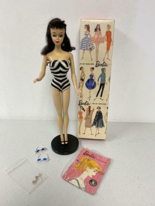 Vintage 3 Brunette Ponytail Barbie With Tm Box & Pedestal Stand