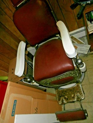 Theo Kochs Chicago Vintage 1920 ' s Barber Chair Red Leather - 3