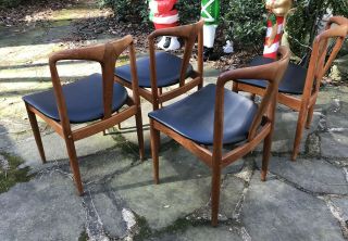 Four Danish Teak Chairs by Johannes Andersen mid century modern Julienne design 4