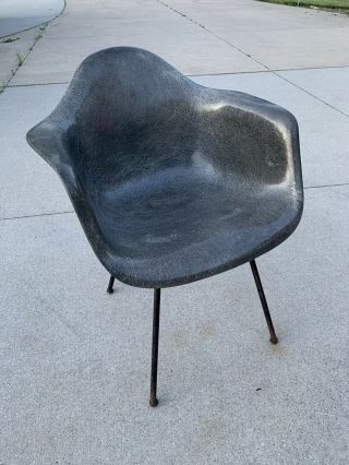 Herman Miller Eames Fiberglass Arm Shell Chair Gray Rope Edge Sharp 1st Zenith
