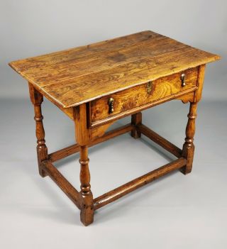 A fabulous early 18th century country side table. 2
