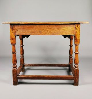 A fabulous early 18th century country side table. 6