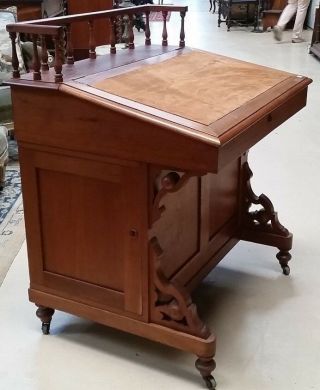 Antique American Walnut Davenport Slant Front Desk Drawers Files On Sides 1800 