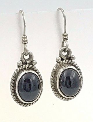 Vintage.  925 Sterling Silver & Onyx,  Rope Trim Oval Earrings,  French Wires