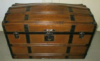 Antique Steamer Trunk Vintage Victorian Classic Round Top Wooden Chest Tray&key