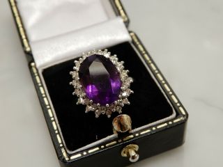 ANTIQUE 18 CT GOLD LARGE AND HEAVY 6.  00 CARAT AMETHYST & DIAMOND RING 2