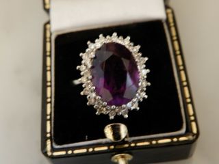 ANTIQUE 18 CT GOLD LARGE AND HEAVY 6.  00 CARAT AMETHYST & DIAMOND RING 4
