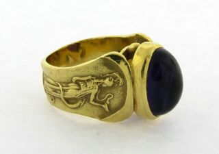 Antique Greek Mythology Design Cabochon Amethyst 18K Gold Ring 2