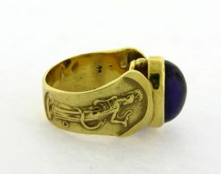 Antique Greek Mythology Design Cabochon Amethyst 18K Gold Ring 3