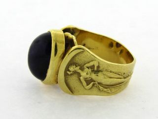 Antique Greek Mythology Design Cabochon Amethyst 18K Gold Ring 4