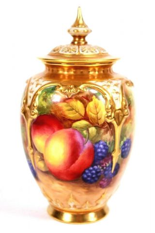 Antique Royal Worcester Vase And Cover Painted Fruit By Horace Price Circa 1941