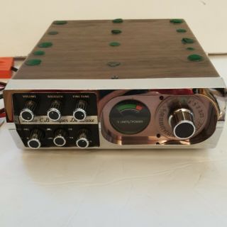 Kraco Kcb - 2330 Vintage Deluxe 23 - Channel Cb Radio Turns On & Lights Up