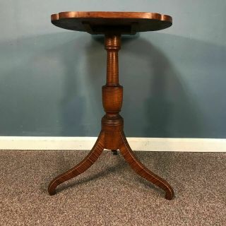 Early 19th Century Tiger Maple Tilt Top Candle Stand Table 4
