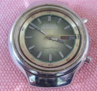 Seiko 5 Sports 7015 - 8000 Speed - Timer Vintage Chronograph