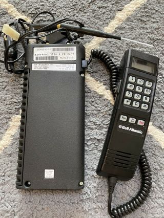 Vintage Motorola Bell Atlantic Cell Cellular Phone W/ Bag