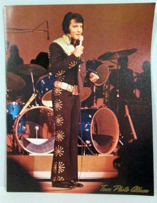 Vintage Elvis Presley 1972 Concert Tour Photo Album 18 Internal Photos