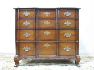 Mid - 20th Century Mahogany Four - Drawer Federal Style Four Drawer Chest By Kindel 3