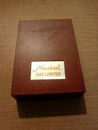 Vintage Royal Gas Musical Cigarette Lighter (mr 500 Gold) Great.