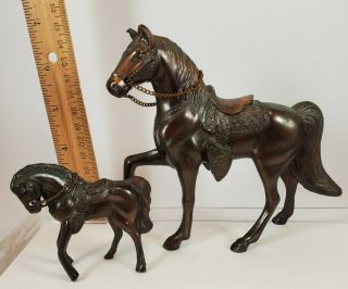 Vintage Small Brass Metal Horse And Foal / Pony With Saddles & Chain Reins Japan