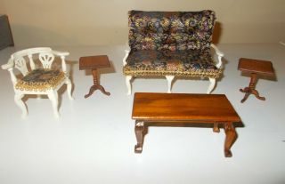 5 Piece Vintage Mini Wood Dollhouse Furniture