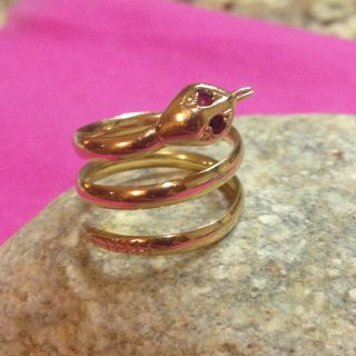 Vintage 18k Yg Snake Coil Ring With Ruby Eyes/ 7.  3 Gr/ Sz 7.  5