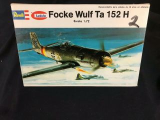 Vintage 1/72 Revell Focke Wulf Ta 152h Kit