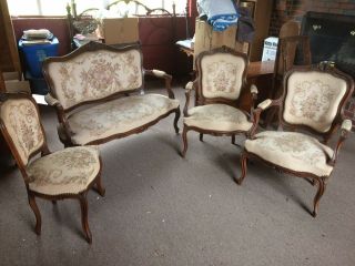 Antique 19th Century French Louis Xv - Style Parlor Suite