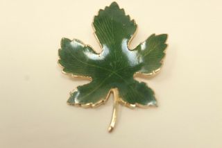 Vintage Goldtone Green Enamel Maple Leaf Brooch Pin M