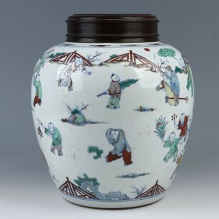 Antique Chinese Porcelain Figures Jar Pot with Wood Cover 5