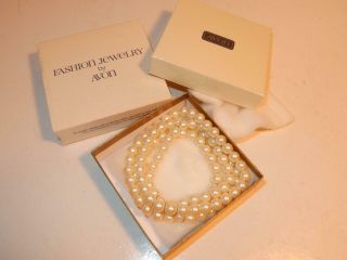 Vintage Avon 30 " Pearl Necklace 1983 Mib Nos Screw Clasp Fashion Jewelry