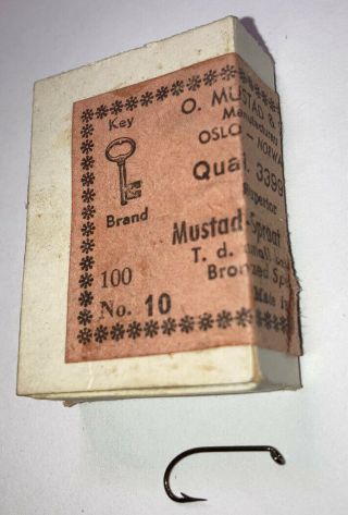 Vintage Mustad Sproat Fishing Hooks For Fly Tying Size 10 Qual 3399 A