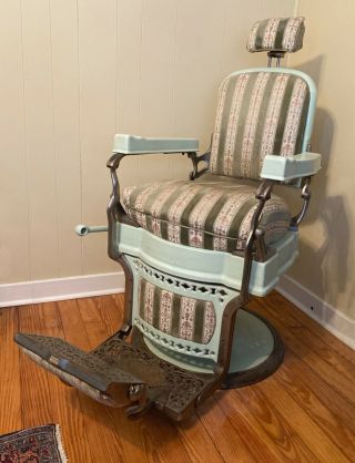 1920s - 1930s Koken Barber Chair