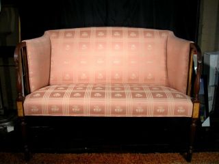 Southwood Sheraton Style Mahogany Inlaid Love Seat